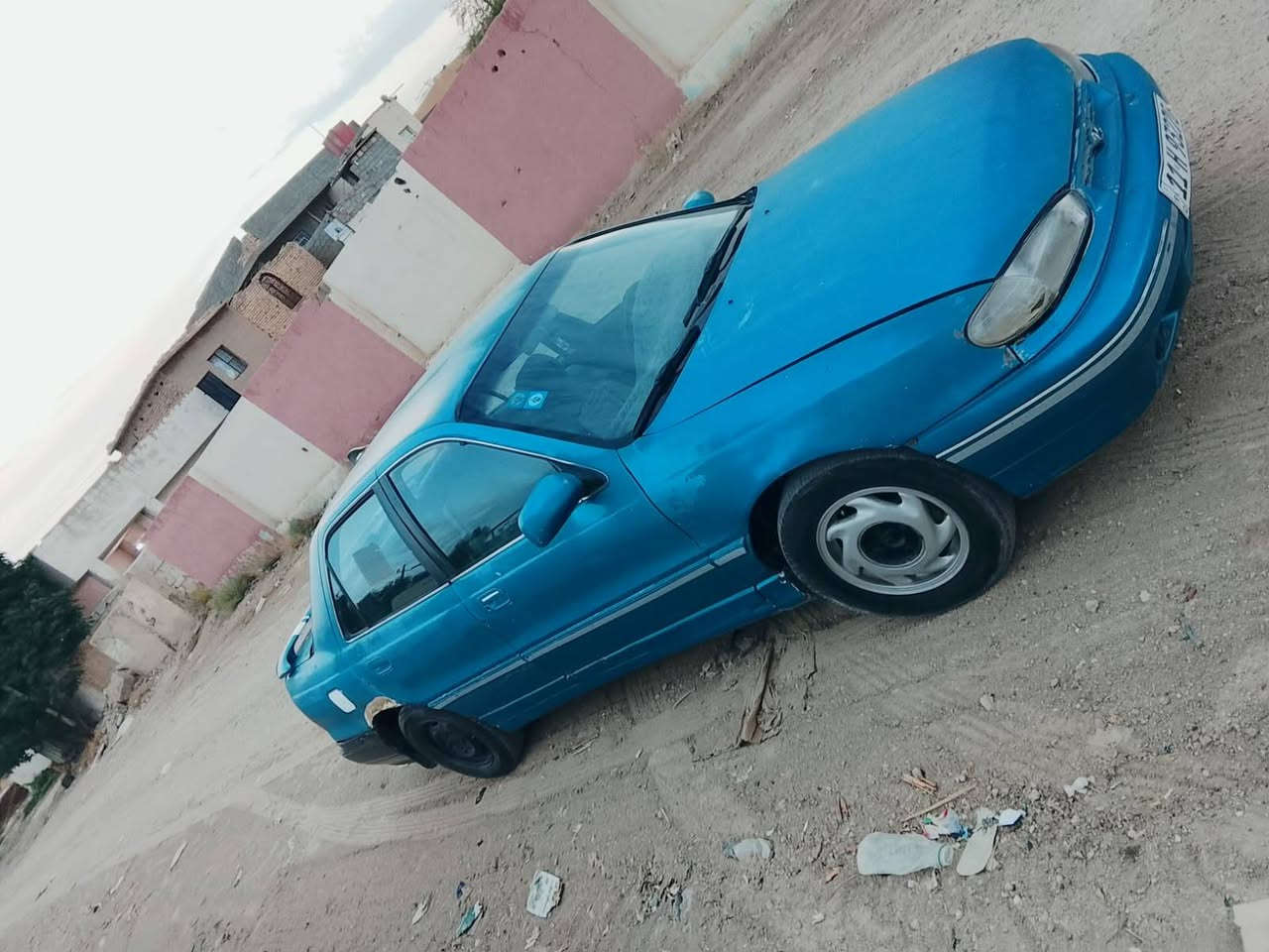 بيع مستعجل
السلام عليكم الانترا للبيع موديل ٩٤  رقم بغداد انكليزي سنويه لل ٣١ سياره بلاديه بيهه مكانات بيه جراد كير ومحرك خير من الله

مكان السياره بغداد ابو غريب الحصوه
السعر٢٣

هاتف
***********
