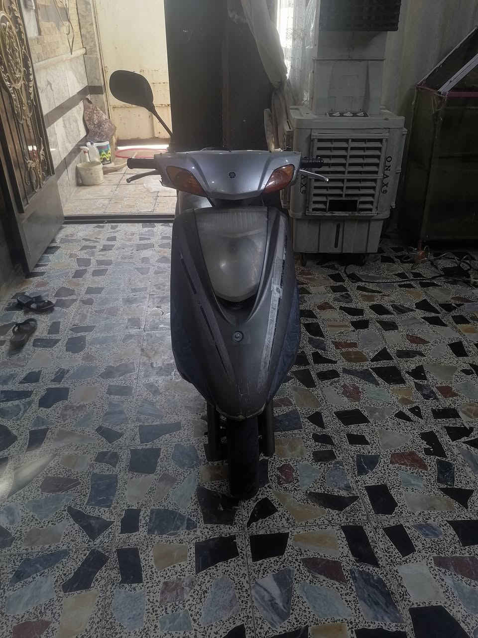 السلام عليكم دراجه ابريز للبيع السعر ٣٥٠مكاني بغداد مدينت الصدر دراجه شلعه ومعدل تاكل اكل الله شاهد اليريده بخدمته ***********
