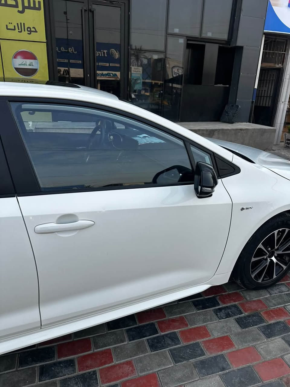 كورلا ٢٠٢٥ • هايبرد • ماشيه ٣٠٠٠٠
