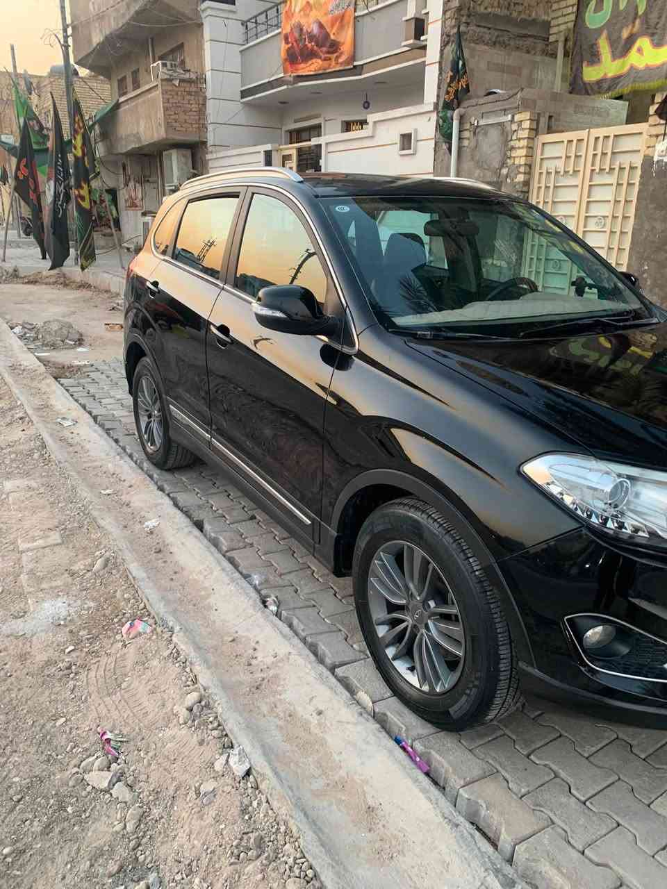 السلام عليكم تيكو 5 2018 سياره جديد ماشيه 94 تبريد ثلج كفاله عامه فقط بيه طخات بسيطه رقم بغداد انكليزي السعر 92 العنوان بغداد مدينه الصدر رقم للاستفسار ***********
