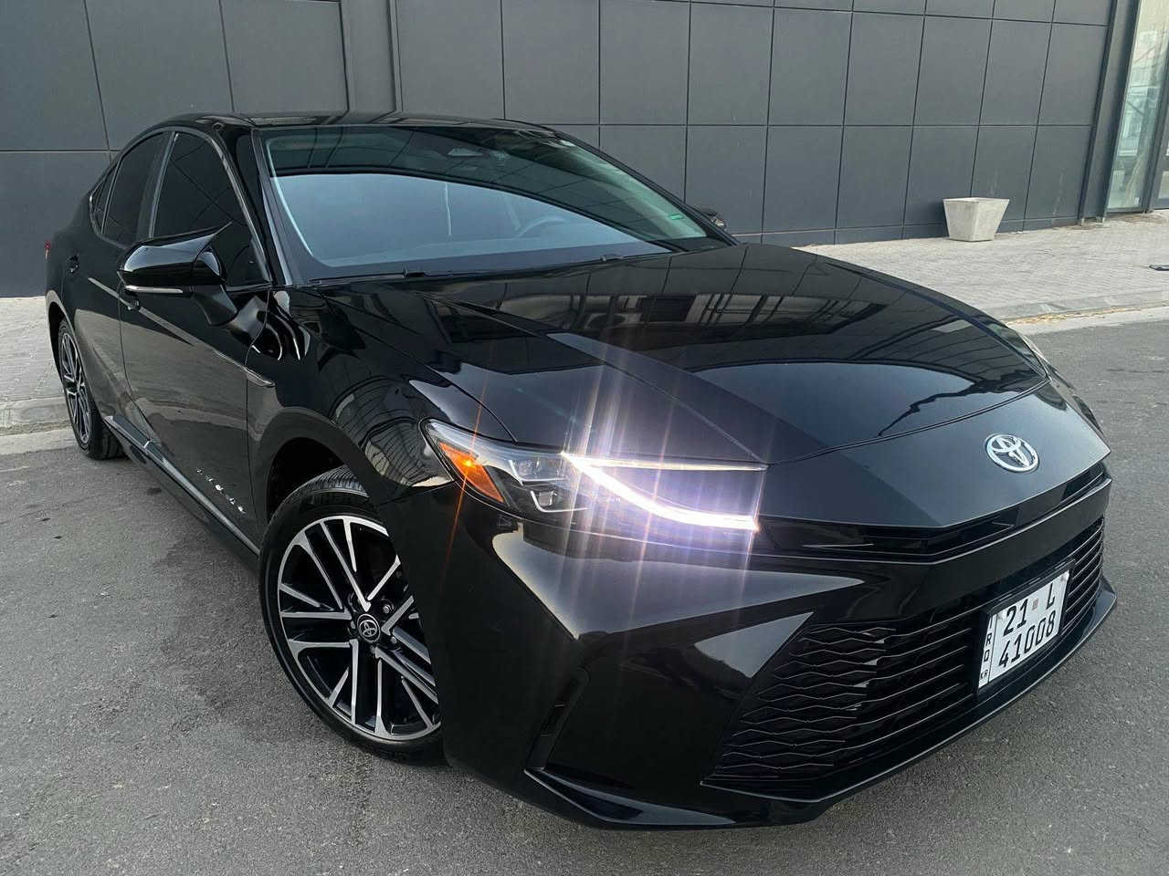 Toyota camry 2025 Xle hev ***********
ڕەنگ ڕەش مواسەفات . بەسمە . ڕاداری پێش و لاتەنیشت خەتی جادە . کوشن جلد و هیتەر و کارەبا . شوێن شەحن . کتابی جام ڕەشی لەگەڵا بۆ 1 ساڵ بەناوی خۆمەوەیە هەموو شتێکی تازەیە . تەنها بۆنێد بۆیاخە ناوی نەگرتوە .
سعری 233$$ مجال شوێن سلێمانی السليمانية, العراق
