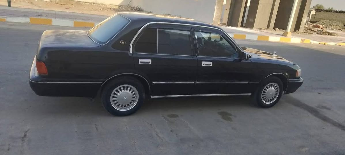 السلام عليكم للبيع ارنب رقم بغداد مكفولة من الكص ونقل وعيب شرعي وصوليات تبريد شغال مكينة وكير ٢ ونص بدون صبغ  سيارة جاهزة سعرها ٤٥وبيها مجال للشراي
العنوان بغداد ***********
