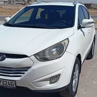 تكسون • ٢٠١١ • بدون صبغ