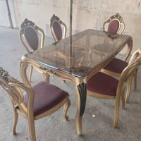 طاولة طعام • بلاستك مقوى • ٦ كراسي