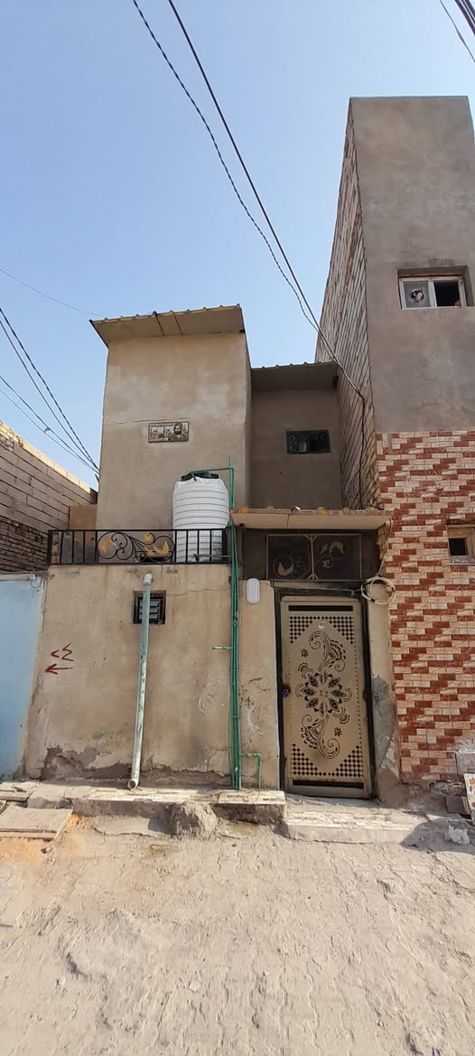 بيت للإيجار حي العسكري
الموقع شارع المجارش قريب على جامع الحسن العسكري 

50 متر، غرفتين وصاله وتخاريج 

السعر 275

للإستفسار ***********
