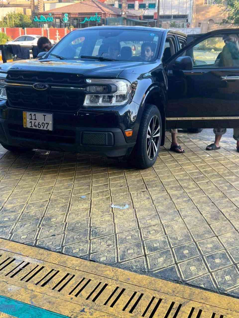 فورد مافرك ٢٤
وارد أمريكي سياره جديده جداااا
ماشيه ٣٥ حادثه في جاملغ خلفي بصيط والباقي مكفول سياره بدون ايرباك عل وضع شركه 
تخم تاير جديد بغداد تحويل مباشر 
بغداد الاعظميه *********** 
السعر ١٨٥ بغداد, العراق
