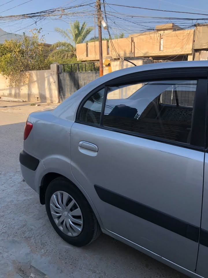 كيا ريو ٢٠٠٩ خليجي رقم بغداد
محرك ١٦٠٠ كير كفالة، تبريد ثلج، جام كهرباء، سنتر لوك تخم تاير حدادية السيارة جاهزة من كلشي مكانها بغداد  السيارة فقط جارده 

رقم صاحب السيارة 

***********
