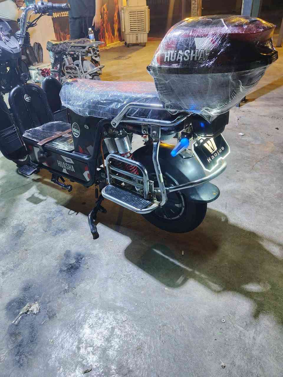 السلام عليكم 
للبيع هيوشه موديل 23 
 بطاريات ليثيوم فوسفات الحديد
السعر ب 650 وبيها مجال بسيط 
العنوان الانبار هيت حي الجمعيه قرب مركز الصحي 
للاستفسار اتصال على الرقم او مراسله الصفحه 
***********
