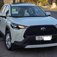 كورلا كروز 2025 للبيع فول مواصفات 5 كامرات جنطه كهرباء داخل جلد احمر م...