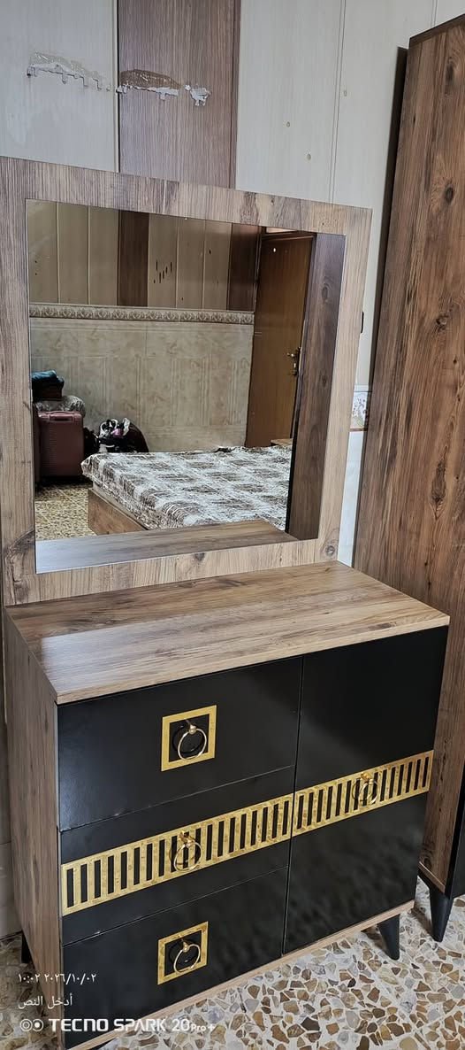 غرفه نوم تركي مستعمل مدة قليله بيع مستعجل السعر 600الف وبي مجال اتصال على الرقم ***********.
العنوان موصل بعويزه

نص مكتوب في الصور:
- ١٠:٠٣ ٢٠٢٦/١٠/٠٢
- أدخل النص
- TECNO SPARK 20 Pro+
- ١٠:٠٢ ٢٠٢٦/١٠/٠٢
- ١٠:٠٦ ٢٠٢٦/١٠/٠٢
- ١٠:٠٦ ٢٠٢٦/٠١/٠٢
- ادخل النص
- اضافة ادخل النص
- 10:33 2026/10/02 أَدْخِلِ النَّصَّ O TECNO SPARK 20 Pro+