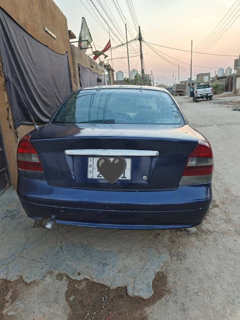 نوبرا 2002 بإسمي سنوية تنتهي 2030، الگشر شوفة عينك والمحرك بدون تبخير والگير زين، كهربائياتها 90% كاملة  بيها نواقص،(أبيع هالموجود بعقد مروري) ب 26 وبيها مجال بسيط مكانها / النهروان بس الشراي يتصل ***********
