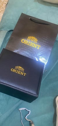 ساعتين • جديدة • بالكارتونه