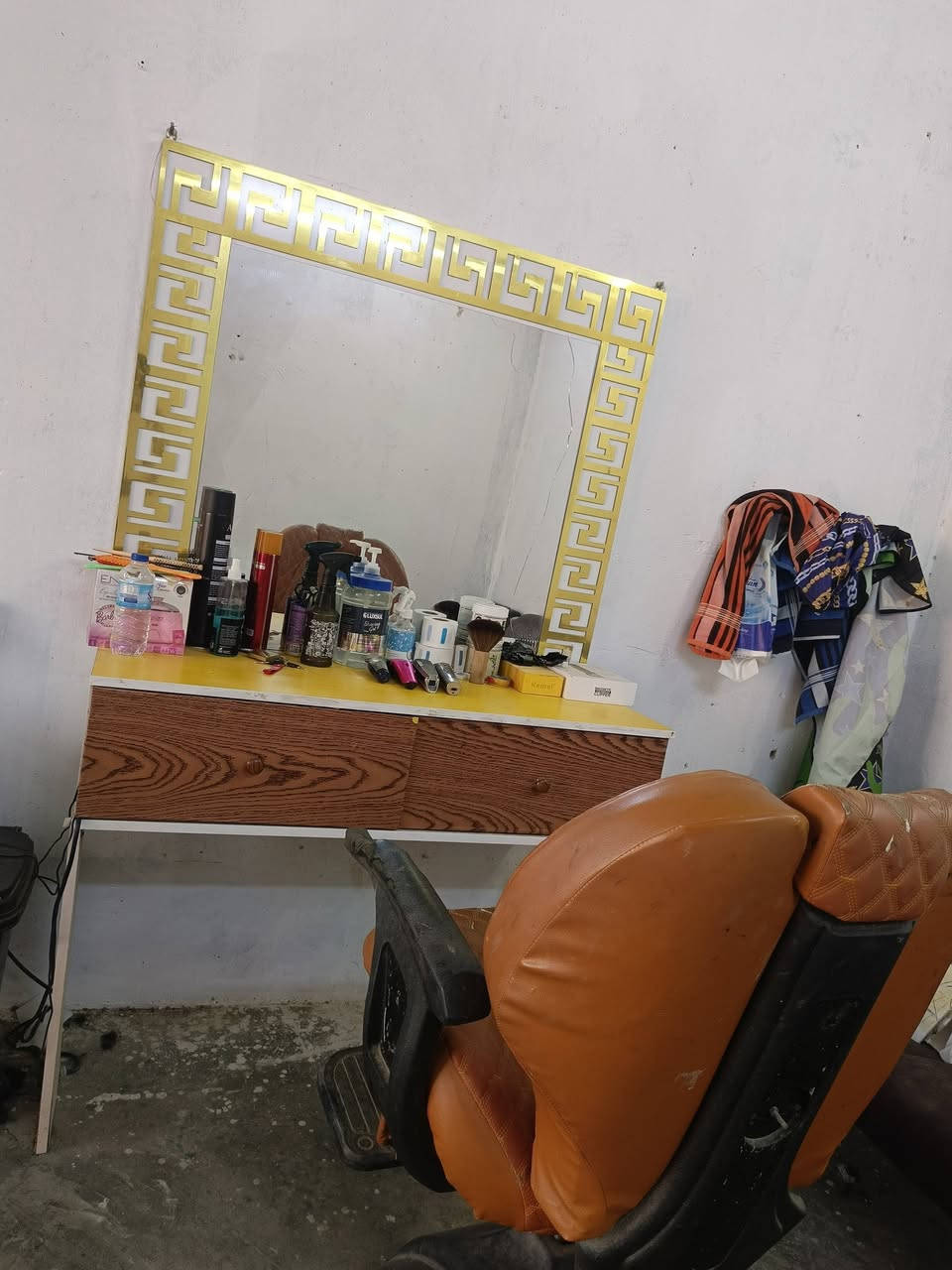 معدات حلاقة • مكاين • جهاز شمع
