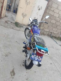 معمر • ٢١ • نظيف