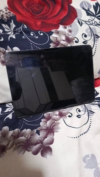 آيباد M5 • كلش نضيف • بطارية 100
