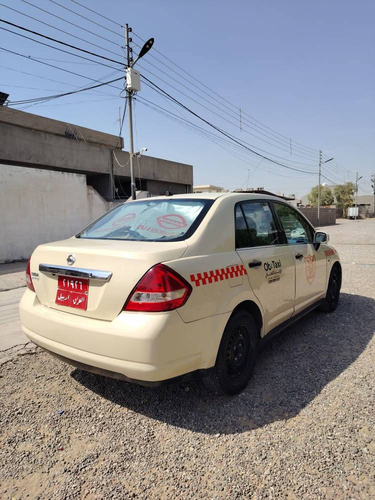 نیسان تیدا مۆدێل ۲۰۱۲ ۳ پارچە سبوغ جەمپێکی پشتی هەیە غڕمەی ملیۆنەک و سەد هەزار پاش مامەڵە بۆت دەگەڕێنمەوە 
***********
*********** أربيل, العراق
