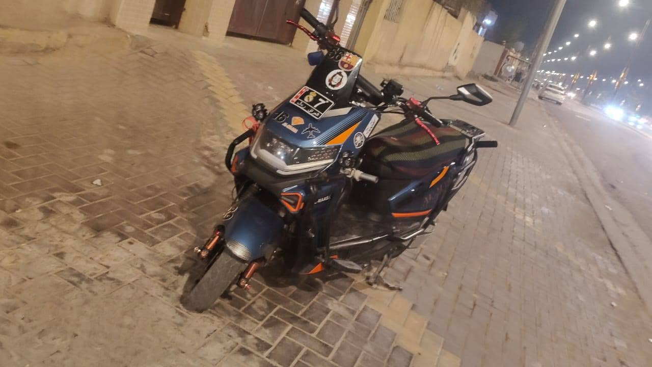 سلام عليكم للبيع دراجة موديل 26 مابيه أي نقص نضيفة كلش
السعر 676 وبيه مجال
