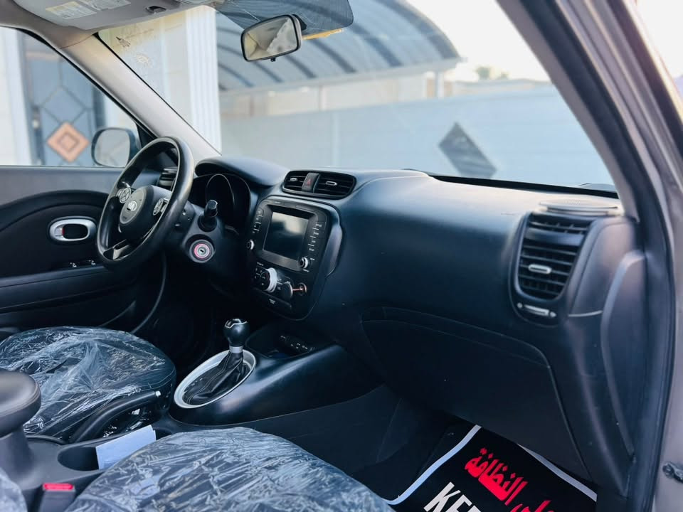 كيا صول امريكي موديل 18 مكينه 2000 جي دي مكفول مكينه كير حداديه تبريد ثلج
مواصفات السيارة 
فول تحكم ستيرن كامل 
نظام سبورت قياده ذاتيه 
نظام تقليل صرف الوقود 
شاشه كبيره مثبت سرعة 
كاميرا خلفيه 
رقم سليمانيه بأسمي شخصيا سنويه لل 31 
السياره جاهزة من جميع النواحي تجي تكلب وتقتنع 
تخم تاير جديد وتبريد ثلج 
داخل شركه السياره الف متخلي عليها 
ادامه كامله من بلكات وفيت بم ونوزلات 
وحمام داخلي وخارجي 
ماشيه 100 💯 الف كم 
مكان السياره بابل مشروع المسيب 
السعر 98 وبيها شويه مجال 
 ***********
