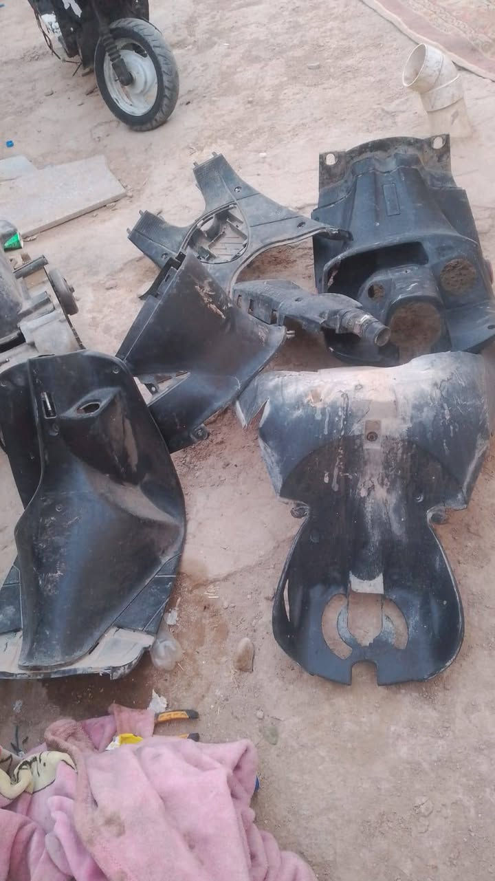 غراض بوليس مصطره ÷ غراض سازوكي للبيع كلمن وسعره المكينه السازوكي شغاله الاستفسار اتصل على الرقم ***********
