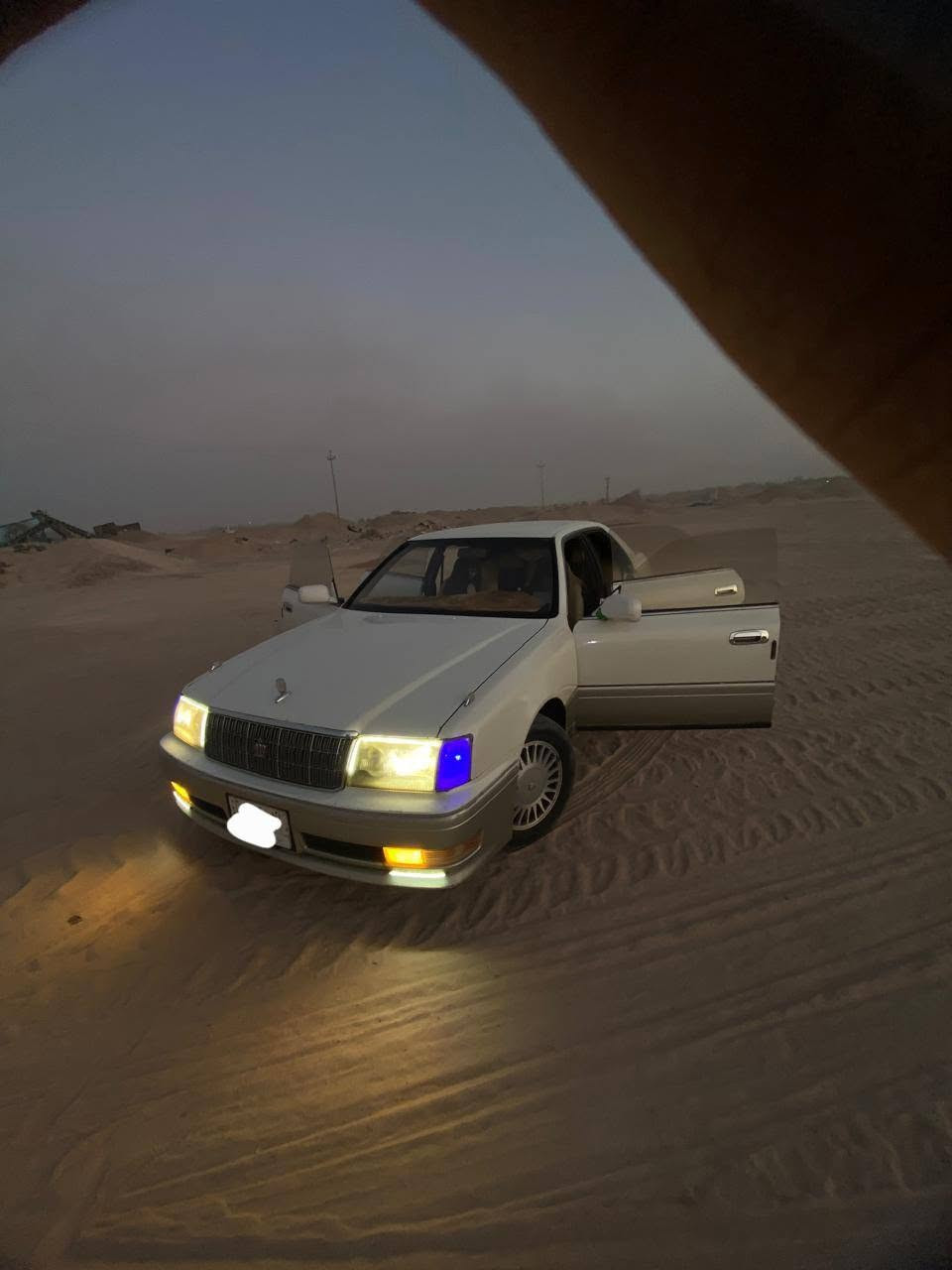 سلام عليكم راس الثور افلات لبيع
رقم انكليزي سياره جاهزه كلشش حلووه 
سعره 94
العنوان البصره زبير 
***********
