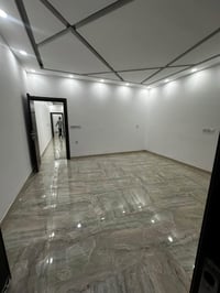 السيدية خلف هبي هوم • مشتمل طابق أول • مرتب ونظيف