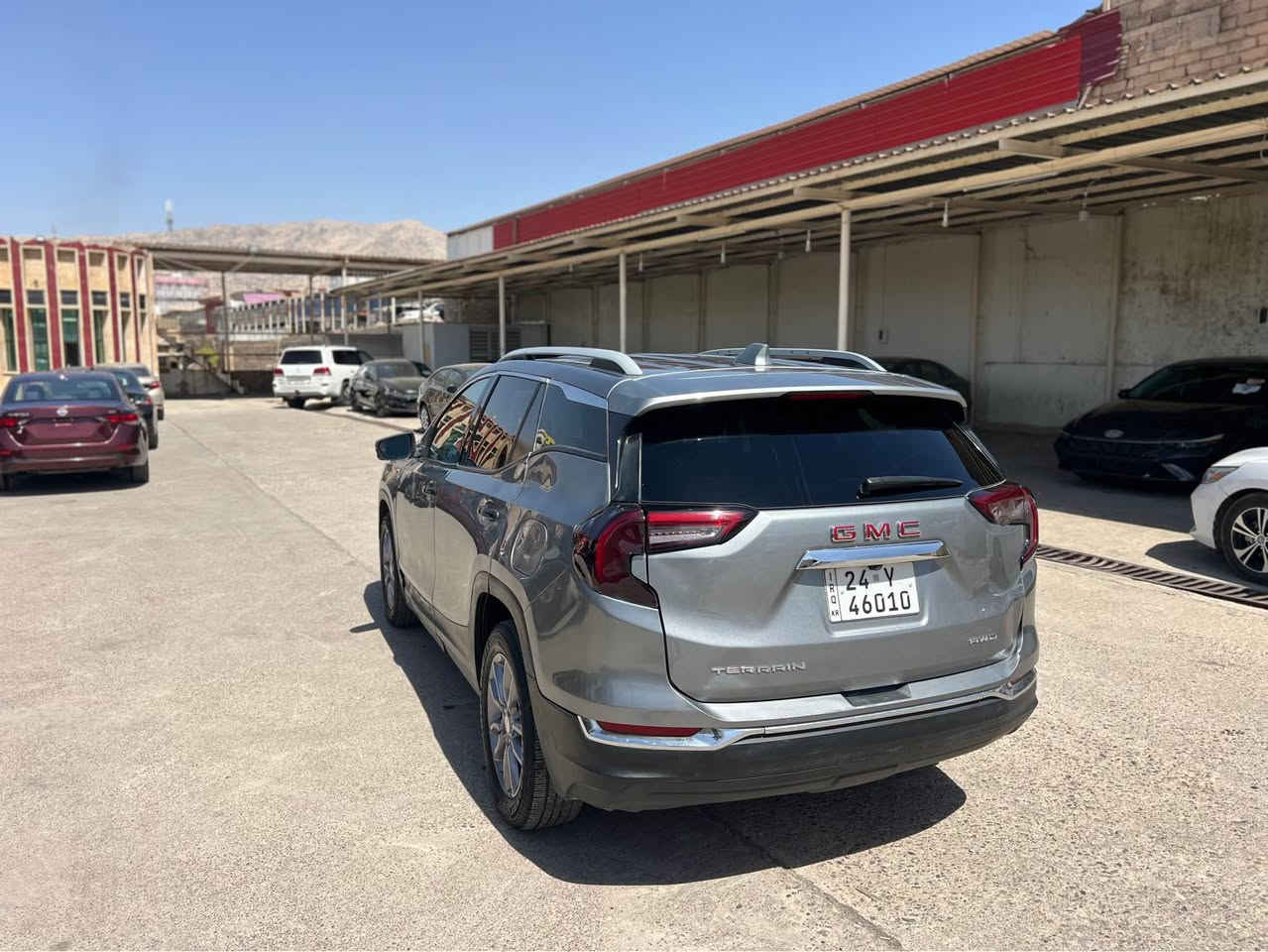 GMC TERRAIN 2023
سعر120مجال
سبوخ 4بارجه ربع سقف بي داخلي 
بي ايرباك 
بيش بشت كه بس 
به رد رادار شريكه 
رقم سه نه وي جديد
تحويل خرامه به شه رت 
موسفات  SLT. AWDفول بس سيلايت نيه 
شوين ئاكري 
***********واتساب أربيل, العراق
