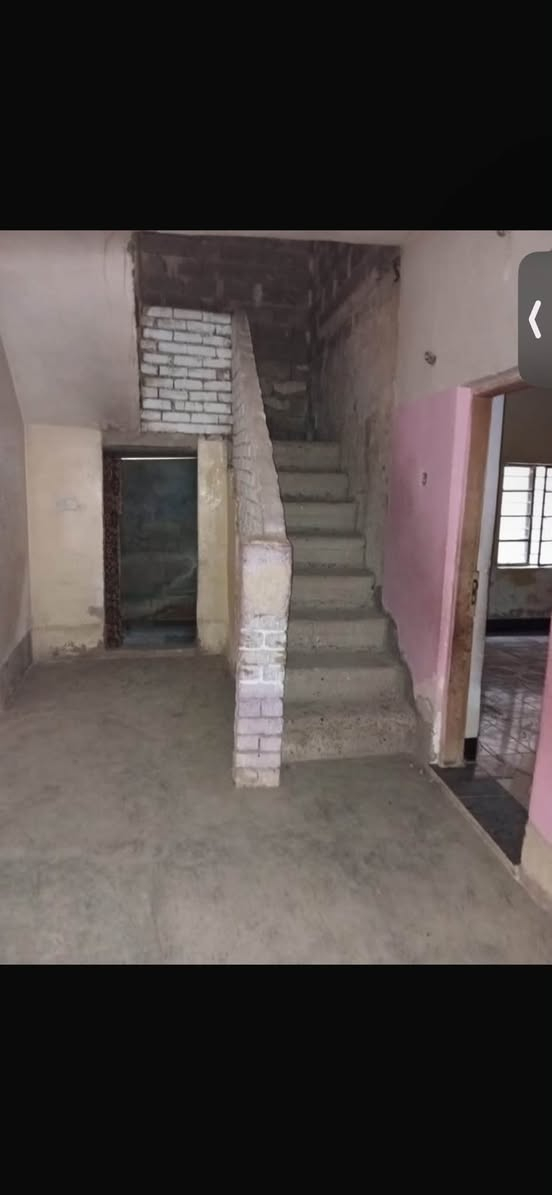 بيت للبيع طابو صرف تحويل مباشر شارع15 نزال30 وجه 10  المساحه 319
يتكون البيت من مشتمل خارجي غرفه وصاله ومطبخ وصحيات جاهز للسكن ملبوخ جص اسمر وطرمه واسعه ودوانيه مساحتها9×4  صاله واسعه وغرف عدد 2  
وبالطابق الثاني غرف عدد 2وصاله  وحمامات مكامل.
 ومنور/ترك حول المنزل عرض متر

البيت عنوانه جبيل خلف مركز التحدي
السعر90وبي مجال  
للتواصل. ***********
***********
