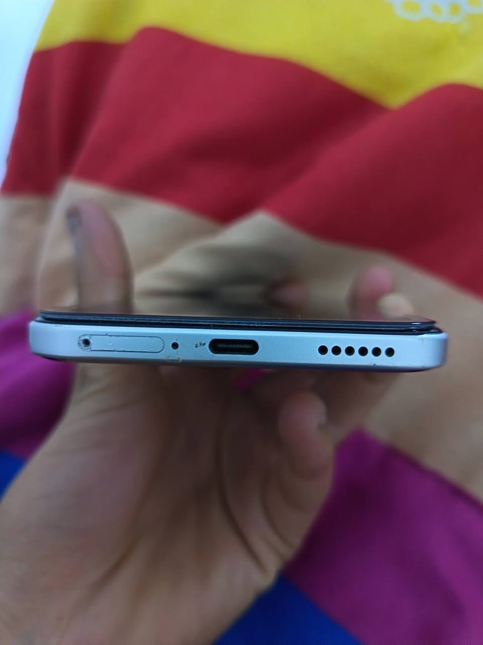 بوكو M8 برو 5G • ٨/٢٥٦ • شحن 100W