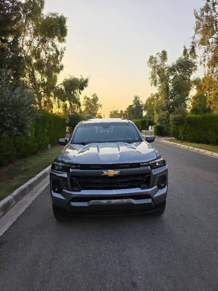 CHEVROLET COLORADO 2024 4WD LT
فول.فول.مواسەفات.2024
بانوراما.دبل.اکسل4×4شاشە.کامل.لمس
کوشن.کامل.جلد.کارەبا.هیتەر.دوسە
ماشیە.4الف.میل2سویج.ویل.کروم
بدون.سبوغ100%
عینوان.اربیل.بدون.رقم
وتساب0751853509 أربيل, العراق

