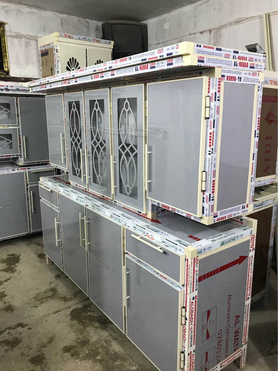 تخفيضات كاونترات مترين شرط شرط التزكام بليت واحد ملم نرماده حفر جرارات شفط نقش cnc تاج وكلوبات شغل درجه اولى ب395 واذا وياه سنك متر وربع مرمر ب٥٩٥ يصير اللون حسب الطلب العنوان ناصريه شارع الاخلاص *********** ناصرية, ذي قار
