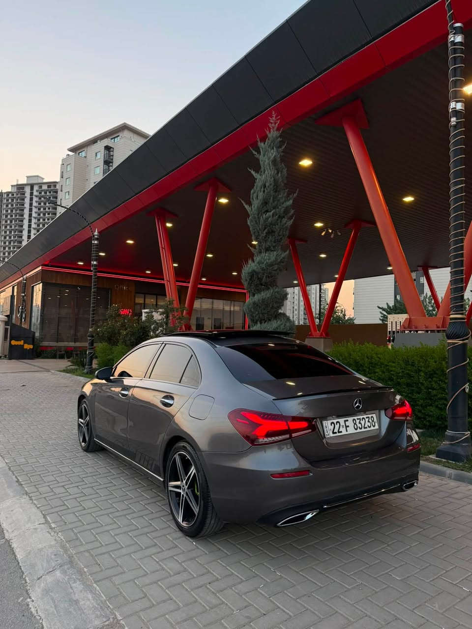 ‏Mercedes Class A220  2021
محريك ٤ سليندر توربو بنزين، رقم واحد فول اوبشن،بانوراما، داخل ليد ٦٤ ألوان، كشن جلد و هيتر، شاشة ديجيتال،لايتات زينون و عدسة، اتو هولد، بيها ٦ قطعة صبغ بسبب شخط، بشرط ما بها داخل. رقم و سنوية جديد بشرط تحويل.كير و مكينة على وزّع شريكة بشرط ما مفتوح.
سعرها فقد $١٦٨
رقم هاتف: ***********
