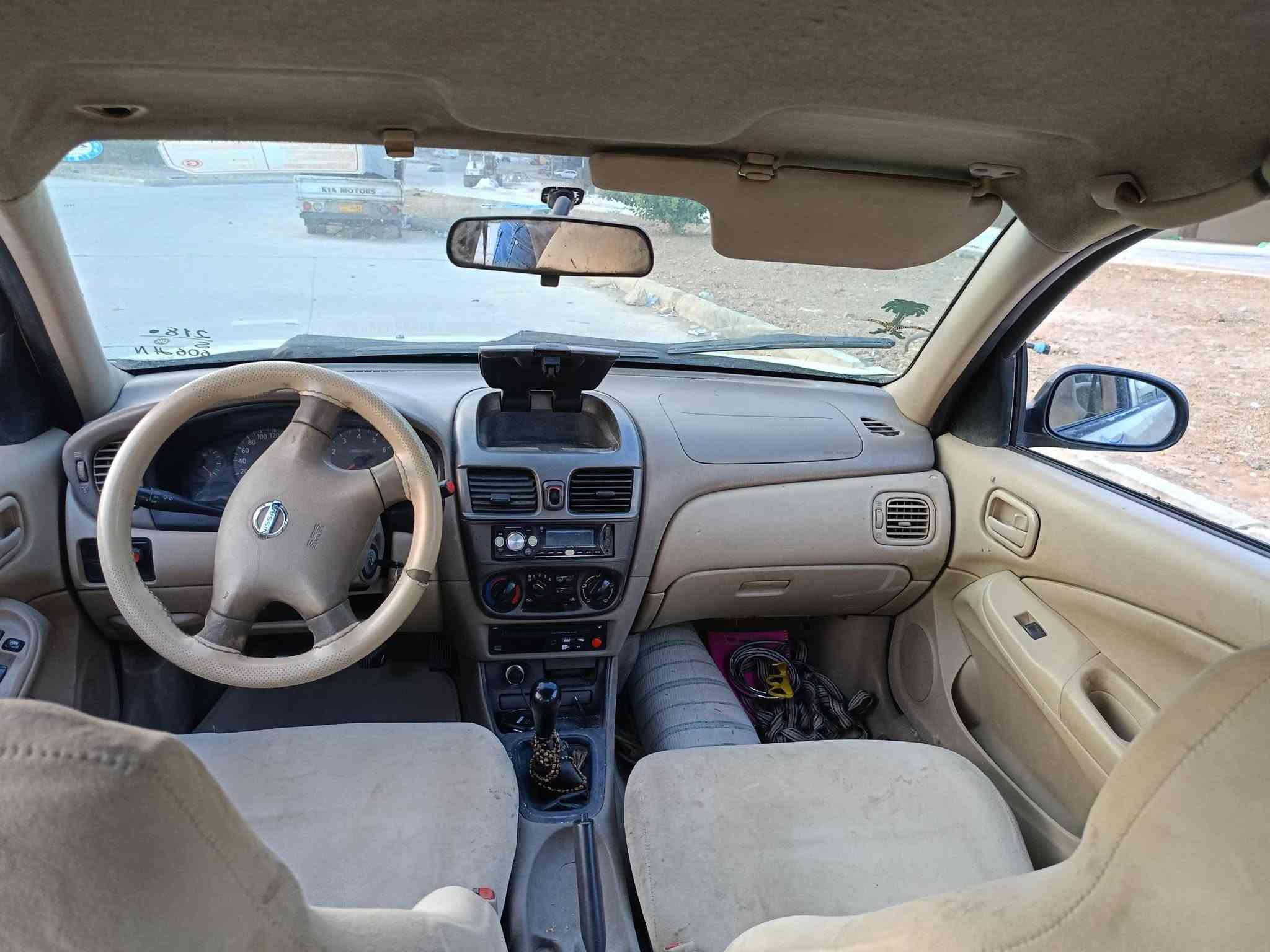 ٢٠٠٩سێ  پارچەی پێشی بۆیاخە    بێ ئێرباگ و ناوگرتن قرچێکی دوای هەیە گێڕو مەکینە بەشەرت سەنەوی بەناوی خۆۆمە  هەتا 
نزیکی ٢٠٣١ تازەیە. 
سلێمانی ***********
