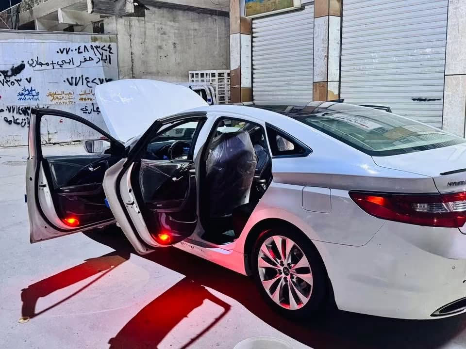 ازيرا ٢٠١٢خليجي
موصفات فول

بنوراما 

تحكمات كشن

كشن كهرباء 

تدفئ كشنات 

تحكمات ستيرن 

حساسات امامي 

حساسات خلفيه

برده خلفيه كهربائيه

بردات جانبيه 

نظام USB

مانع انزلاق 

شاشه 

كشنات جلد 

مثبت سرعه 

محرك ٣٠٠٠

٦سلندر 

تبريد قطعتين 

محرك مفتوح نعمه خير من الله 

كير بشرط 

فقط بنيد رش 

دعاميه مامحسوبه بيع شراء 

السعر ١١٦وبيها مجال 

رقم بغداد دولي هزه ماساقطه 

سنويه ماساقطه

سياره بأسمي 
***********

مستعجل علئ بيعتها
