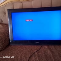 شاشه دنكا • ٣٢بوصة • نظيفه