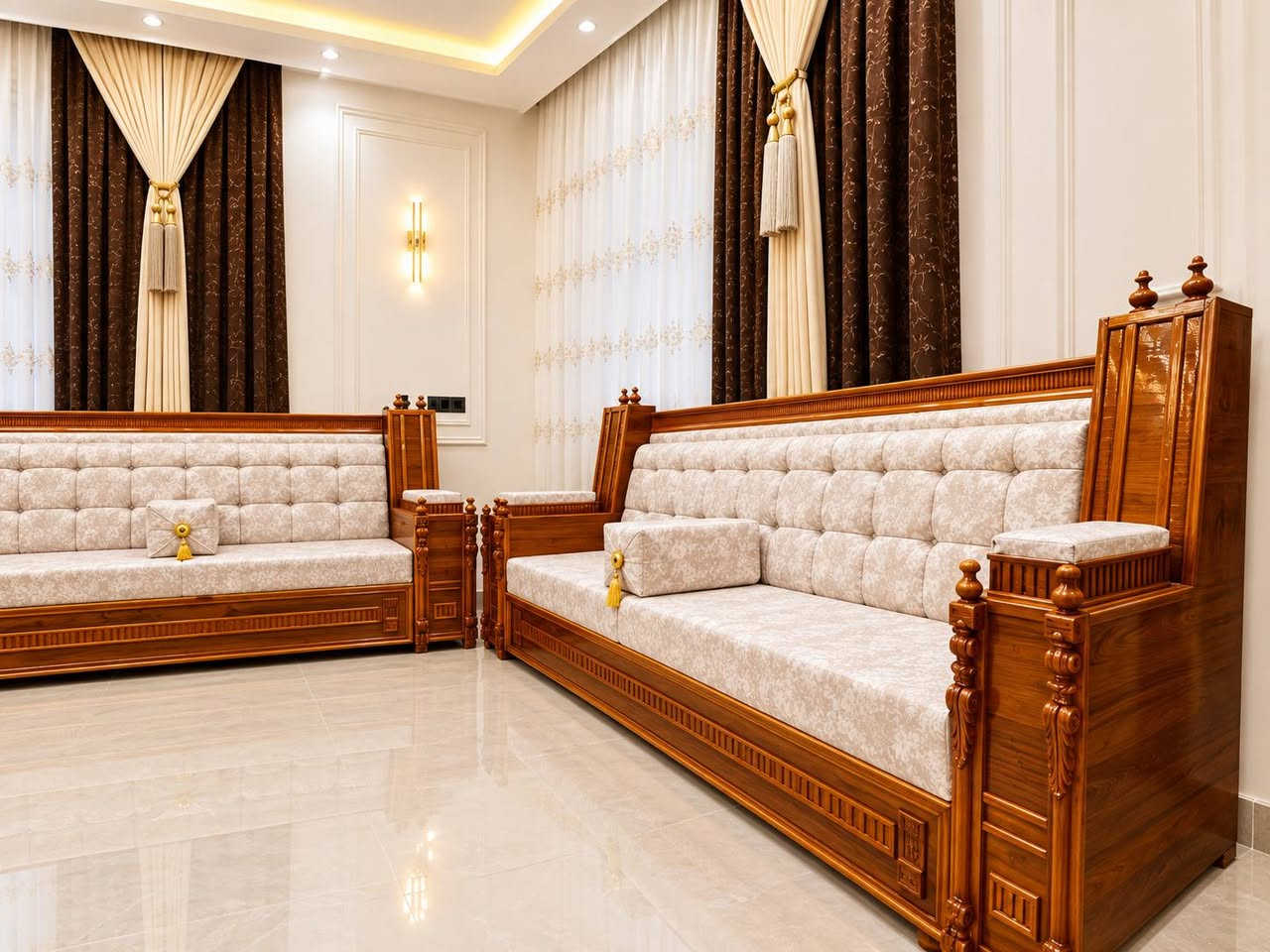 🛋️ مجمع الشمري للأثاث العراقي
تم بحمد الله تسليم طلبية لأحد زبائننا الكرام،
 ديوان من خشب الزان المصري – درجة أولى ✨
جودة عالية، صناعة متقنة، وتشطيب يليق بذوقكم 🤍
📍 العنوان: بابل – الحمزة الغربي – العلاك – مقابل حسينية البحموسة
📞 للطلب والاستفسار: *********** 
مجمع الشمري للأثاث العراقي 
ثقتكم بنا هي أساس نجاحنا 🌹
