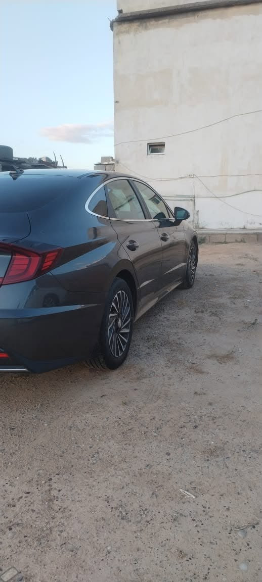 هونداي سوناتا هايبرد للبيع
موديل السياره 2023

وارد امريكي اللون نفطي

مواصفات

فول ما عده الفتحه

مكينه 2000 

سياره حادثها بنيد فقط مبدل بلادي نفس الون 

بدون برباك

مكان بابل

السعر177وبيها مجال 

***********
