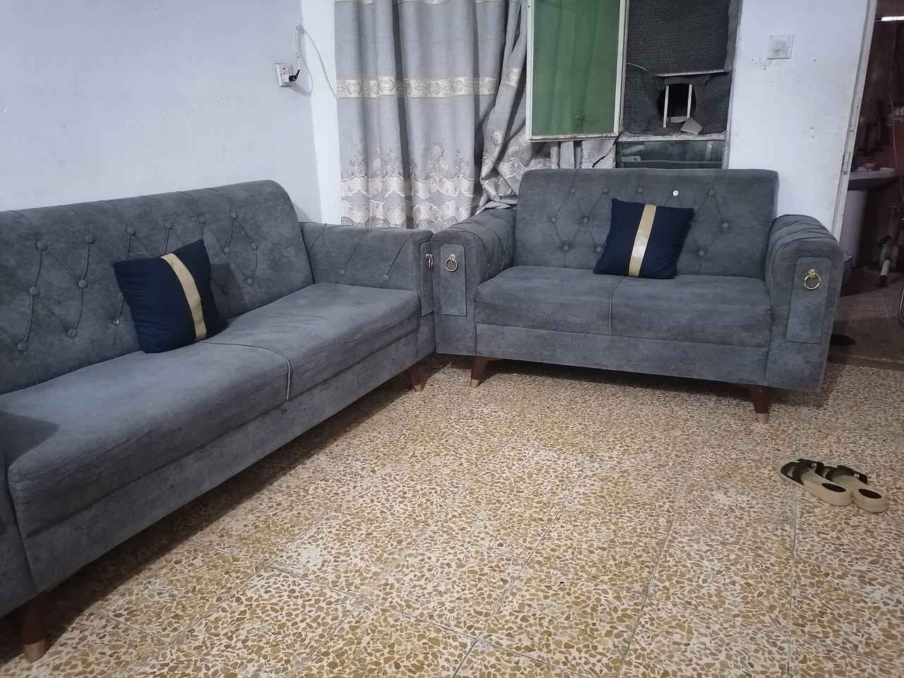10 نفرات 250 الف عنوان زانكو99 تلفون اتصال واتساب فايبر ***********
