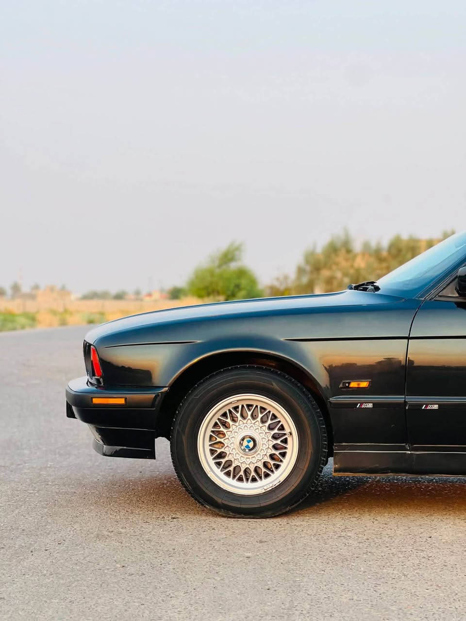 السلام عليكم للبيع بي ام  525موديل 1991 رقم بغداد مشروع ‏وطني سنوية إلى￼ غاية 2028 محرك مسكر كير  ￼ صدر امامي خلفي جديد  تخم تاير جديد  اربع بطاين جديد ويل خليه  كهربائيات كلها شغاله   منظومه زنون مصبوغ عام جمالي سعر 54  وبيها مجال المكان تكريت￼***********￼

 
‏
