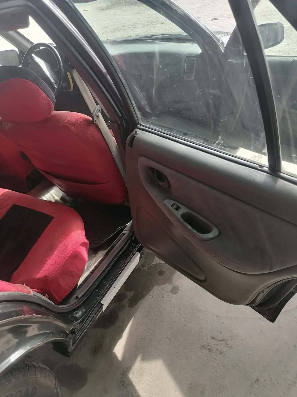 برنس فراشه موديل 97 محرك مفتوح 2000
محرك وكير خير من الله تبريد شغال كهربائات كله شغال تخم تاير مشروع وطني 
مكان السياره الفلوجه 
سعر 34 وبيه مجال 
رقم تواصل ***********
