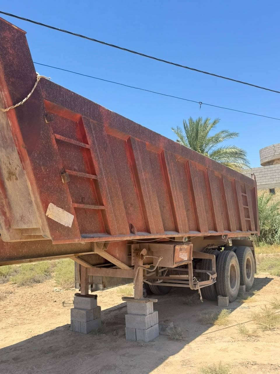عربانه حداديه للبيع 
***********
