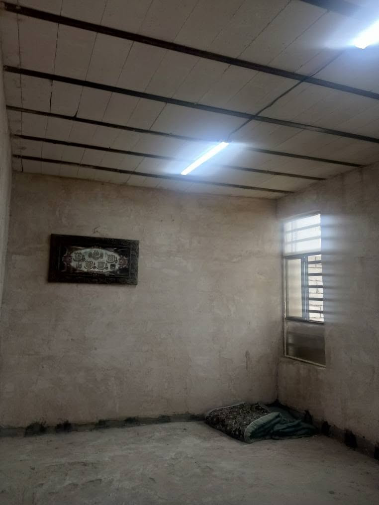 المطار القديم • ١٠٠متر • ماء وكهرباء