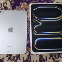 ايباد 11 m4 ذاكره 256 للبيع شاشه مكسوره ابيعه ع وضعه اب 450 وبيه مجال ...
