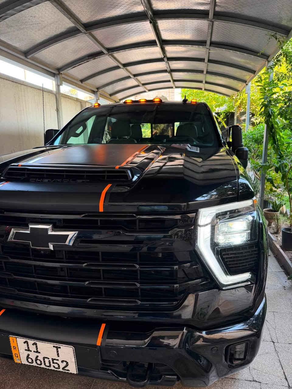 اعلى فئة والوحيدة
سلفرادو 2024 2500hd z71 LTZ أعلى فئة نسخه خاصه الشكل الجديد محرك 8 سلندر 6600تربو ديزل بدي قصير 

سلفرادو  مواصفات خاصه من الشركه طلب خاص مستورده من الخليج للعراق 
ماشيه 17 الف ميل  لون اسود رقم بغداد هزه وسنويه جديده باسمي 
اعلى فئة بالسلفرادو 
مواصفات 14 كامره 
اناره محيطيه 
دواسات كهرباء 
لايتات ترحيبيه امامي وخلفي 
نظام تعليق FOX 
تايرات جبلي جديد تخم
ويل high gloss 20 من الشركه تخم
داتا شو بالجامه الاماميه 
مرايه وسطيه شاشه كامره
كشنات تدفئه تبريد كل الكشنات والستيرن 
دخول ذكي اناره z71 محيطيه 
مري جانبيه ذكيه تطول وتقصر 
كامرات محيطيه ورادارت تحديد سرعه وتحذير تظهر بالداتا 
شاشات دجتل بالكامل 
داخل السياره 3 الوان بيجي واسود وعنابي 
سماعات bose
فتحه سقف وفتحه جامه خلفيه 
باب البدي اوتوماتيك تنفتح وتنسد دكمه 

كير تعليك  10 نمر 

محرك السياره 6600 تربو 8 سلندر كاز نظام الادبلو يعني بدون دخان وريحه 

بيهه قطعتين صبغ حادث خفيف 
السياره كامله بدون اي نقص وبدون اي خلل كلشي جديد 

مكاني بغداد المنصور 

للاستفسار واتساب موجود فقط او ماسنجر 

*********** واتساب فقط 
  مغلق اذا رصيد فقط واتساب موجود هذا الرقم 

باقي التفاصيل موجوده بالفديو بالمنشور
