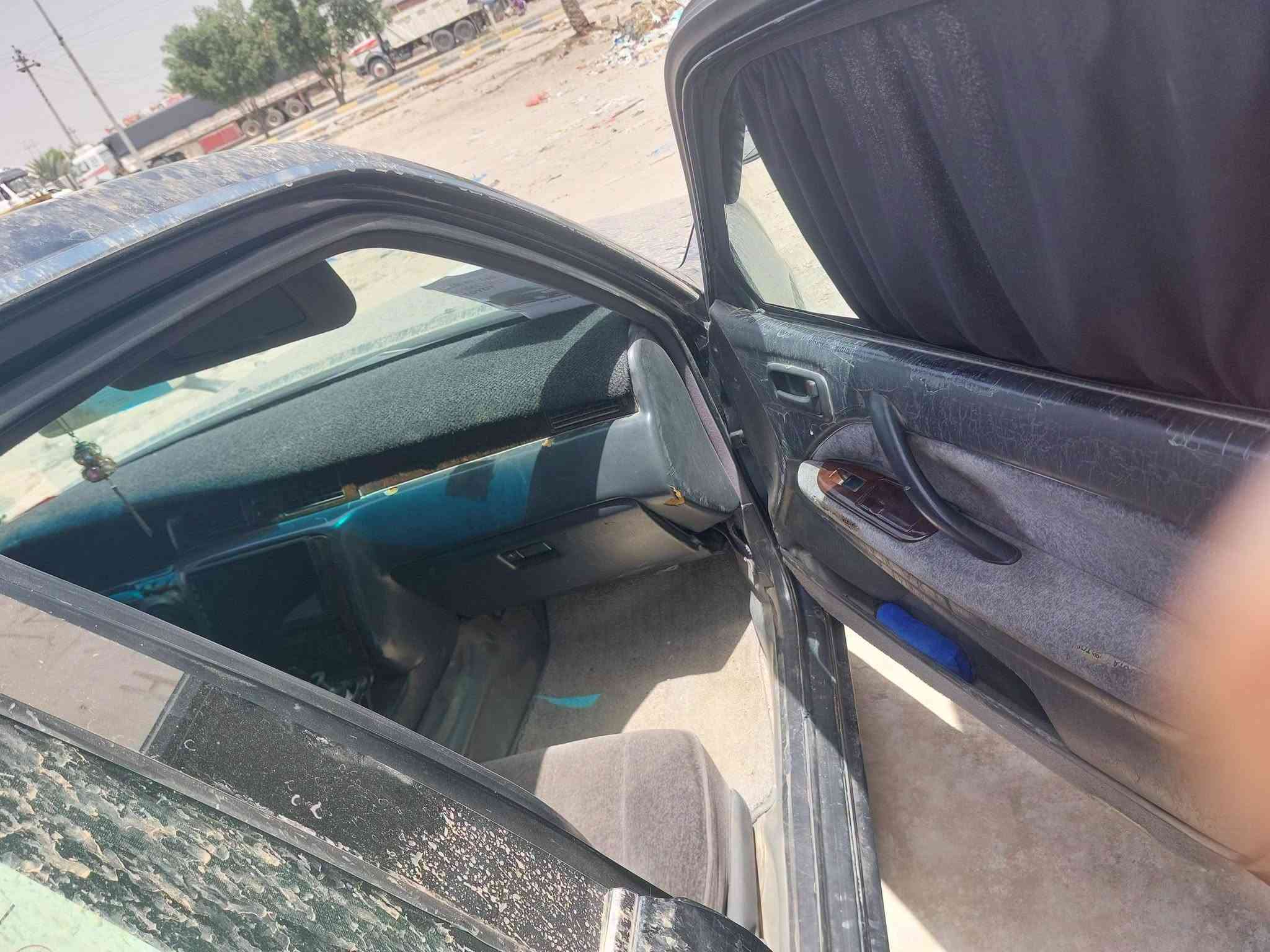 راس الثور تكم ،موديل 2000 ،انبار انكليزي 
مكفوله من ،كصه ونقل ورسميات وضربه،
هزه جديده ،حداديه ،تخم تاير ،كهربائيات 
،باتري جديد، تبريد عالسويج ،غرفه تخبل ،
السياره مال جناي ،كير ومحرك شرط ،
المحرك 3000 فيشتين ،خمس دكم كهربائي ،
منظومة زنون + بردات فره تعتيم 100% 
 تور كشنات اصلي جديد 
التحويل شرط ثاني يوم بالنجف 
سنويه نهايت ال 2029
السعر 105 $  ***********
