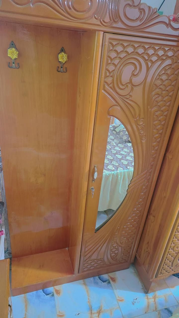 السلام عليكم غرفه للبيع مكان كربلاء
السعر 600الف *********** فقط واتساب

