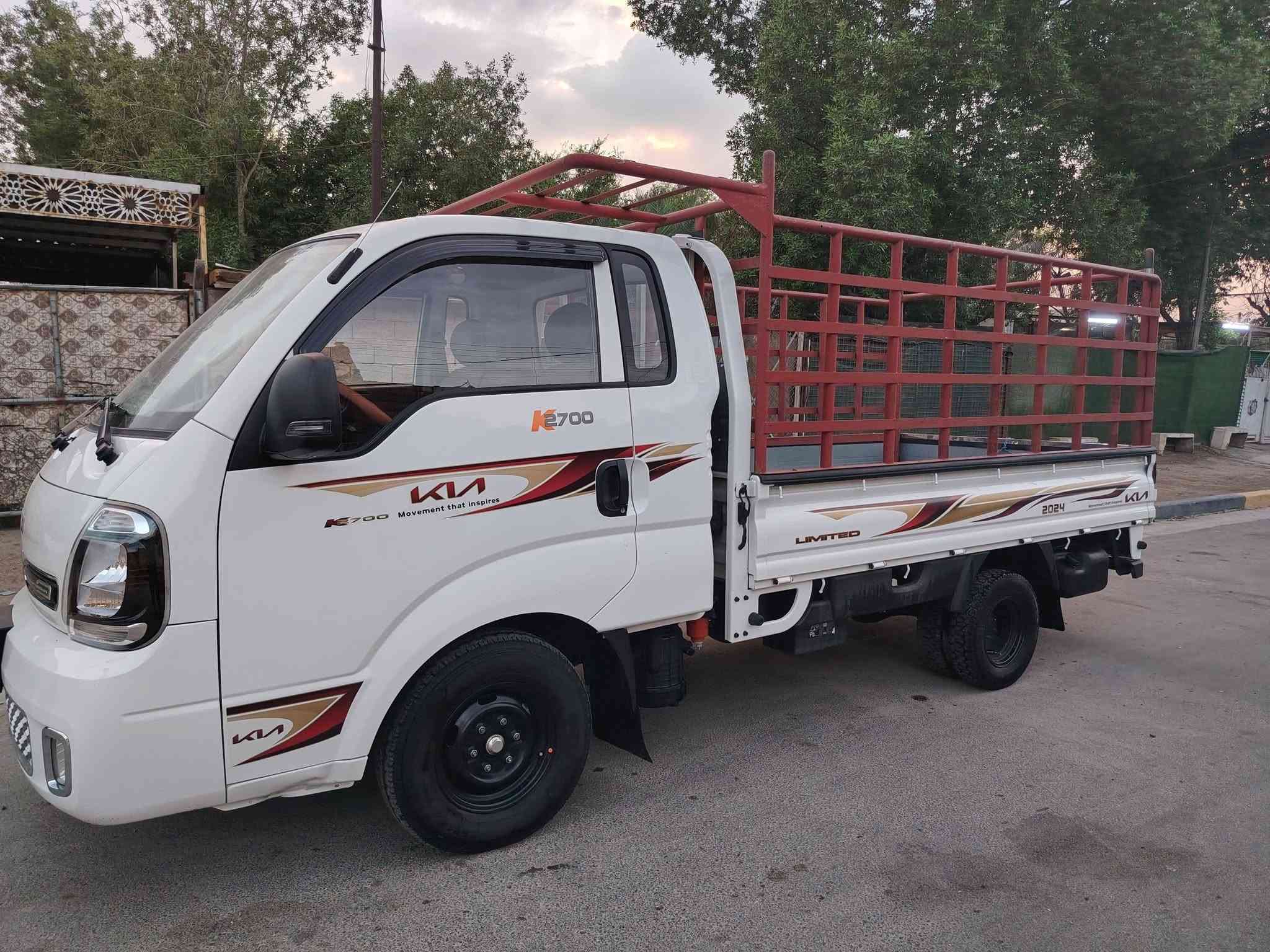كيا 2700 • موديل ٢٠٢٤ • ماشيه ٣٤٠٠٠