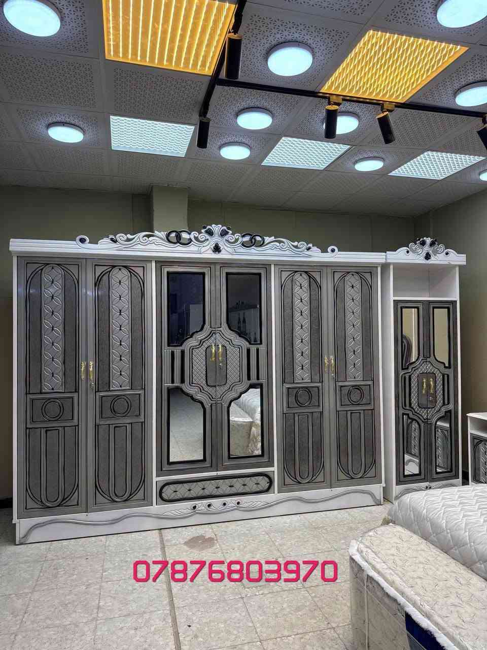 ✨ غرف نوم – نجارة عراقية بإتقان وجودة عالية ✨

📞 ***********
💬 للطلب والحجز عبر واتساب:
http://wa.me/+9647876803970

🔹 نجارة عراقية متقنة بتفاصيل دقيقة وتشطيبات راقية.
🔹 أكثر من 50 موديل متنوع لتناسب مختلف الأذواق.
🔹 توصيل إلى بغداد وجميع المحافظات بأجور مناسبة.
🔹 سرعة في الإنجاز، مع خدمة مميزة والتوصيل لحد باب البيت.

🛏️ مكونات الغرفة:

✔️ كنتور قياس 320 — داخل 3 ملم، الوجه 5 ملم
✔️ ميز مرآة
✔️ ميز بلازما
✔️ زاوية كنتورية قياس 80
✔️ سرير قياس 160 × 200
✔️ تاج الجرباية
✔️ ناصي الجرباية
✔️ قواعد الجرباية كلها بلوك
✔️ كومدين عدد 2 — قياس 50 للواحد

⭐ الإضافات المتوفرة:

▪️ شازلون مقعد — 50 ألف دينار
▪️ شازلون مخزن — 75 ألف دينار
▪️ دواشك طبية درجة أولى مع ضمان استبدال لمدة 5 سنوات
💰 السعر: 150 ألف دينار

💰 أسعار غرف النوم تبدأ من:
1,000,000 إلى 1,250,000 دينار فقط

🎨 أعمال صبغ بأجود الخامات، وبأسعار متنوعة تناسب مختلف الميزانيات.

🚚 اختار الموديل اللي يعجبك، وإحنا نوصل طلبك لحد باب البيت بأسرع وقت.

📩 للحجز والاستفسار:
أرسل لنا صورة الموديل المطلوب عبر واتساب، وسنكون بخدمتكم بكل سرور.

📞 ***********
💬 واتساب: http://wa.me/+9647876803970

نص مكتوب في الصور:
- ***********