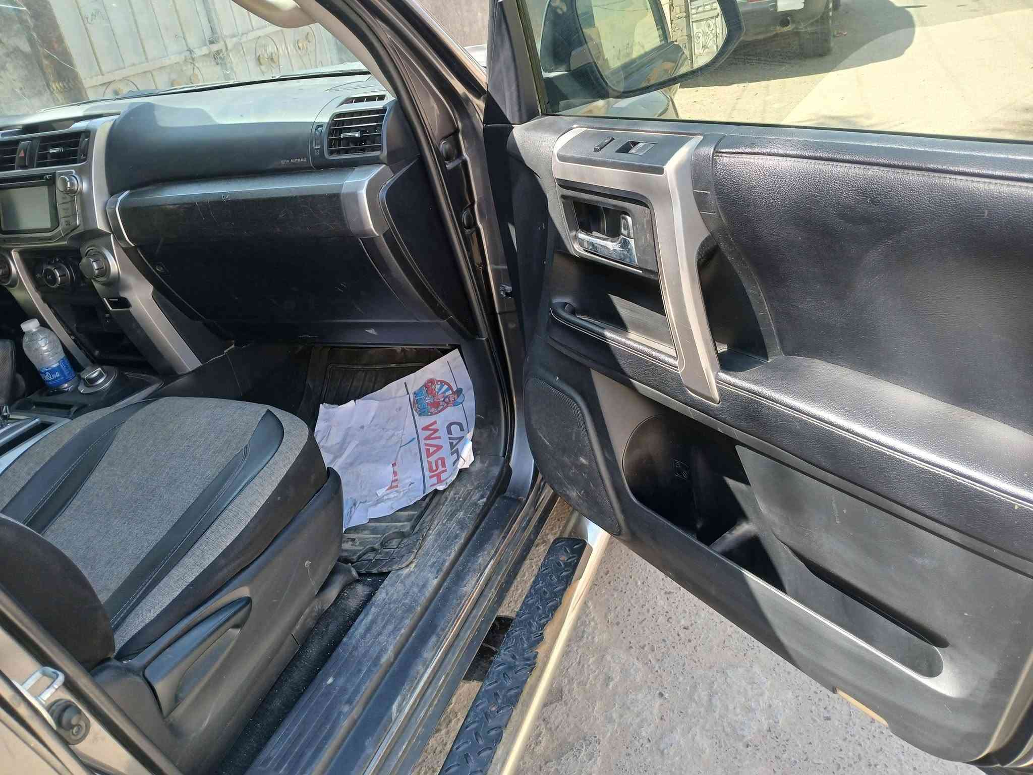 فور رنر وارد أمريكي موديل ٢٠١٩حادثه دعاميه اماميه وشويه من البنيد امبدل نفس الون وشبر بلجاملغ الأمامي وبيهه باب سايق صبغ والجاملغ الايمن صبغ الباقي كفاله محرك ٦سلندر ممتاز تبريد ممتاز تخم تاير جديد فور ويل شغال كل نقص مابيهه السعر ٢١٠ مكاني بغداد ***********بيع فقط
