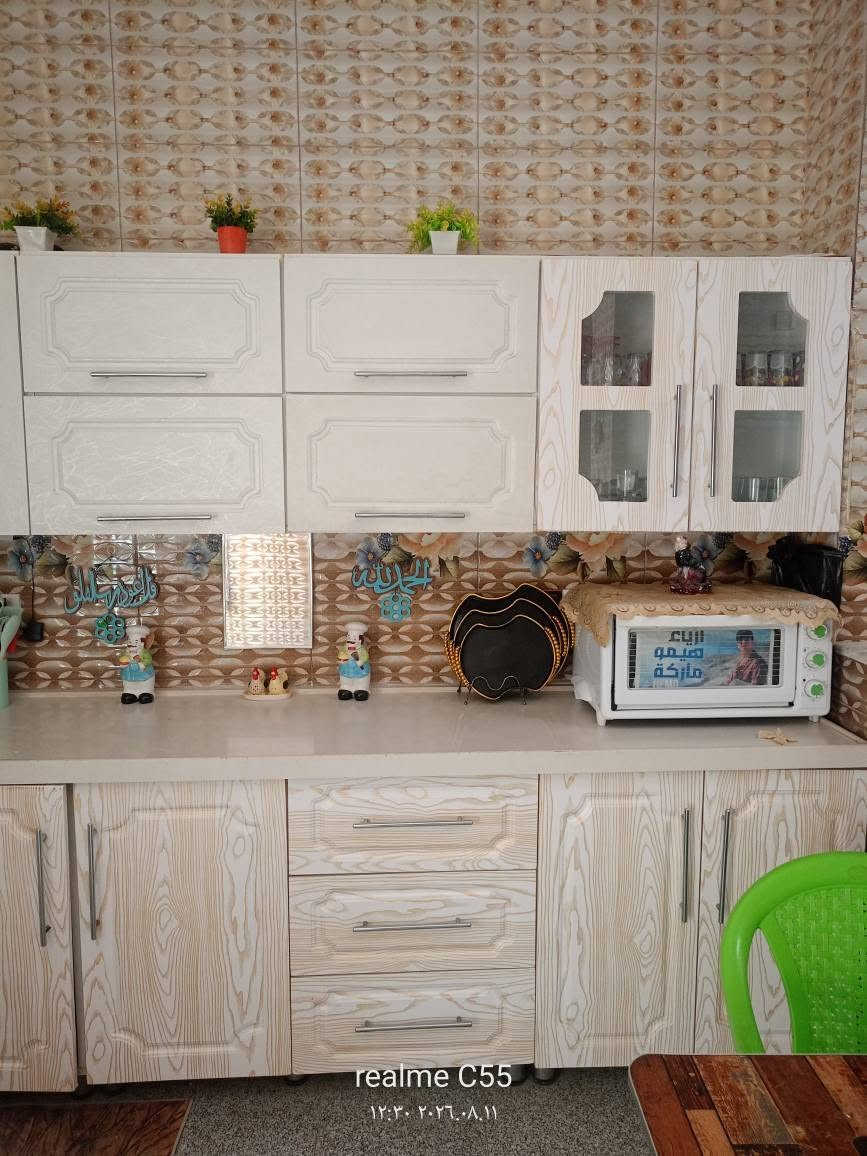كاونتر اج دي اف المكان واسط قضاء الحي بحاله جيده قطعتين +سنك  الكاونتر مرمر كوارتز *********** الحال, واسط
