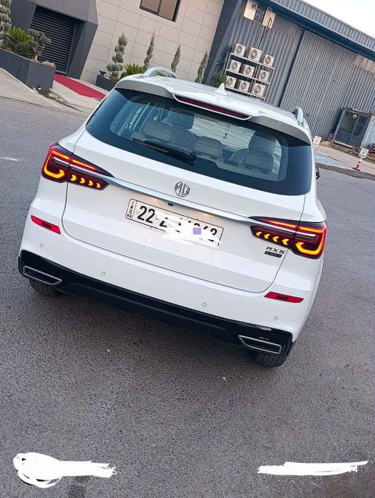 سلام عليكم MG RX5 بۆفرۆشتن فول مواسەفات مۆدێلی ٢٠٢٣ تەنها ١٨ هەزار ڕۆشتوە بە ناوی خۆمانەوەیە سەنەوی تا ٣٠ تازەیە بێ تەرزەو لێدراو بێ بۆیاغ بێ گۆڕاو تەنها دو پەنجە PDR بە لێواری بۆنیدەکەیەتی ٣ چاڵی بچوکی هەیە جێی بەرد مەکینەی ١٥ تۆڕبۆیە تکایە هەمو زانیاریەک نوسراوە جوان بیخوێنەوە پاشان پەیوەندی بکە***********.     *********** نرخی ١٣٢$ مەعامەلە السليمانية, العراق
